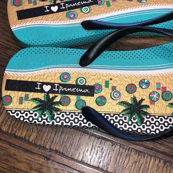 Ipanema Flip Flops - Picture 8 of 12